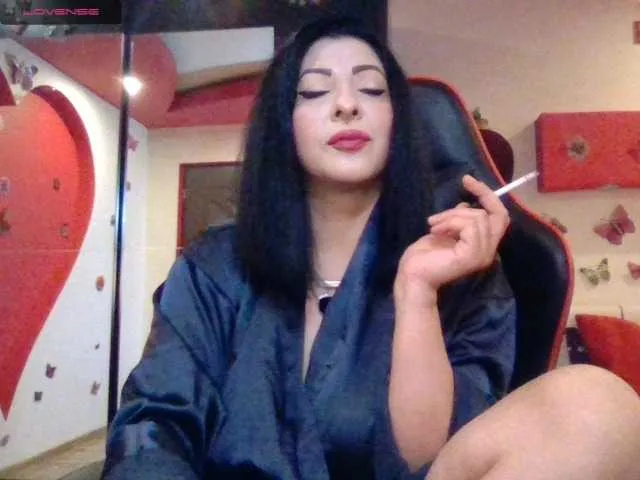 Live sex webcam photo for Ashima25 #273638242