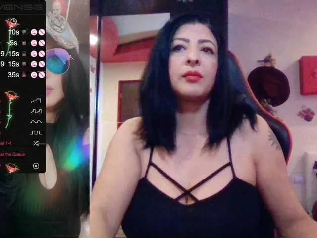Live sex webcam photo for Ashima25 #273767348