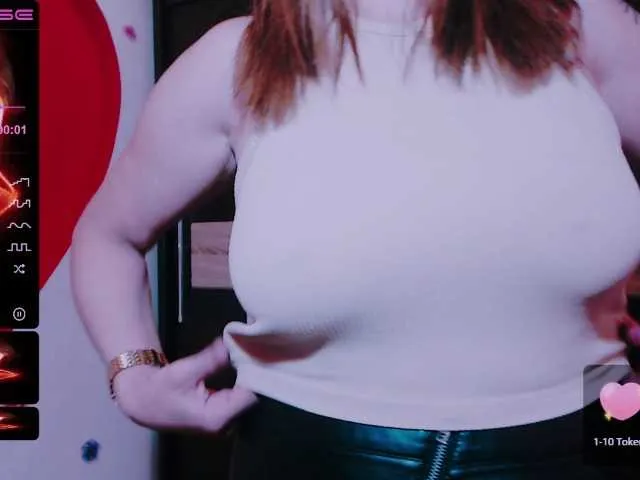 Live sex webcam photo for Ashima25 #275824709