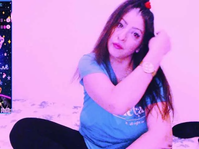Live sex webcam photo for Ashima25 #276636369