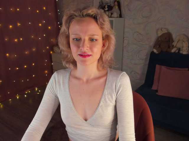 Live sex webcam photo for Ashley-Dream #284546828