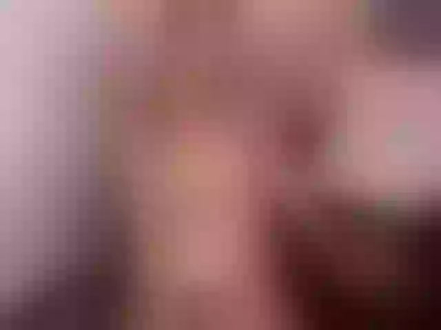 Live sex webcam photo for Ashley-Miller26 #290325971