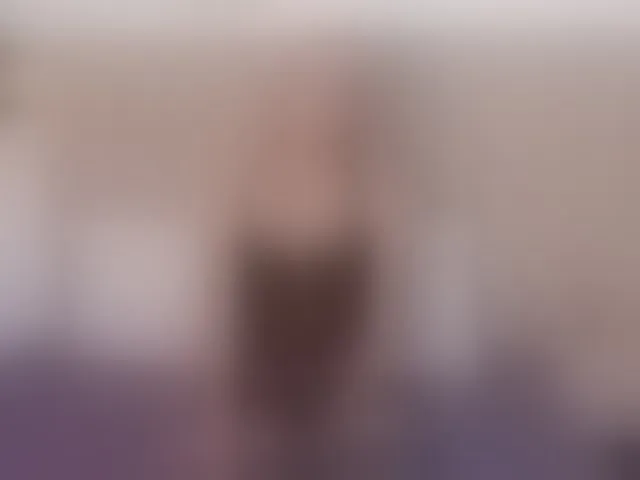 Live sex webcam photo for Ashley-Miller26 #293710698