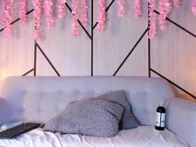 Live sex webcam photo for Ashley-Pink #276582286