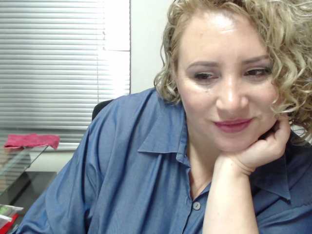 Live sex webcam photo for Ashley-Zahir #273136083