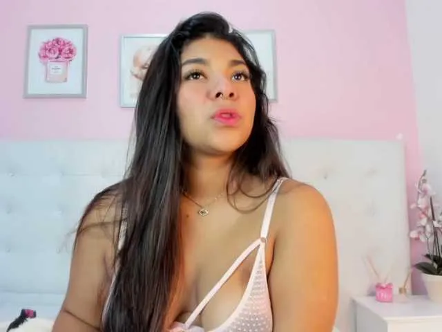 Live sex webcam photo for AshleyAdam1 #273687274