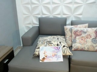 Live sex webcam photo for AshleyJones #145895613