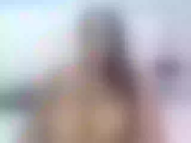 Live sex webcam photo for AshleyMoore7 #276979251