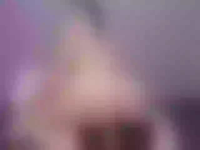 Live sex webcam photo for AshleyPrada #275968541