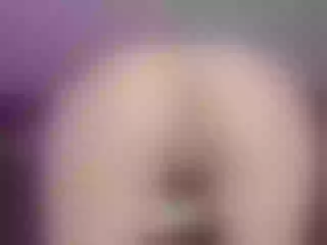 Live sex webcam photo for AshleyPrada #275970905