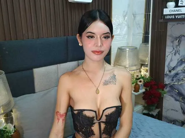 Live sex webcam photo for AshleyReignFajardo #293393740