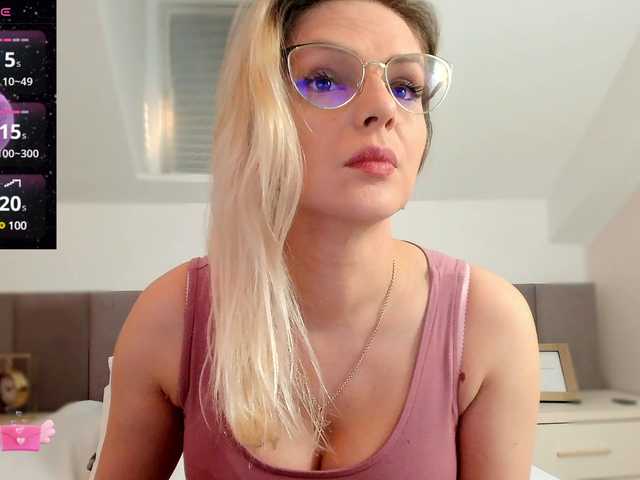 Live sex webcam photo for AshleySun #290511524