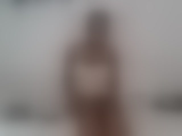 Live sex webcam photo for AshleyT255 #293583464