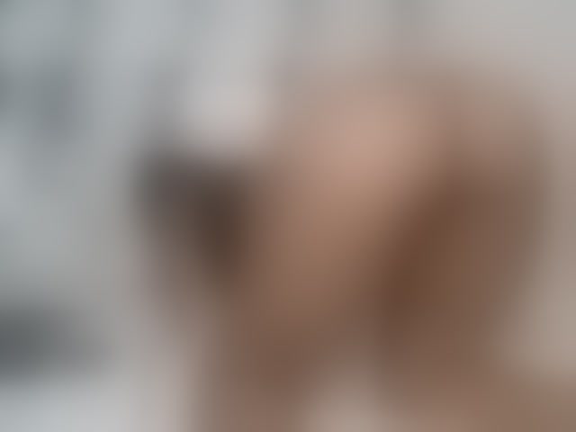 Live sex webcam photo for AshleyT255 #293729852