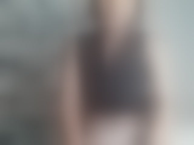 Live sex webcam photo for AshleyT255 #294035245