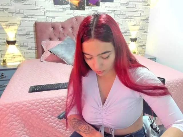 Live sex webcam photo for AshleyTylor #273909928