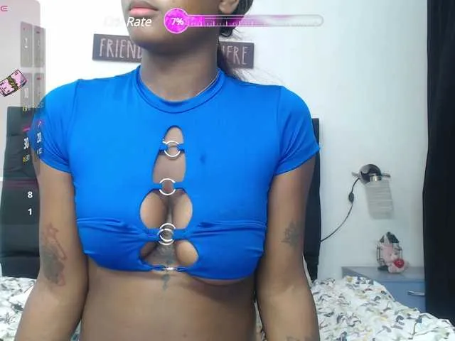Live sex webcam photo for AshlieGreen #290373305