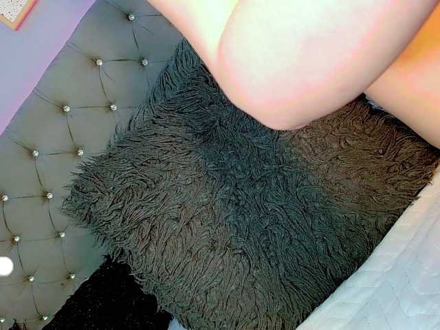 Live sex webcam photo for Ashlycuute #276972506