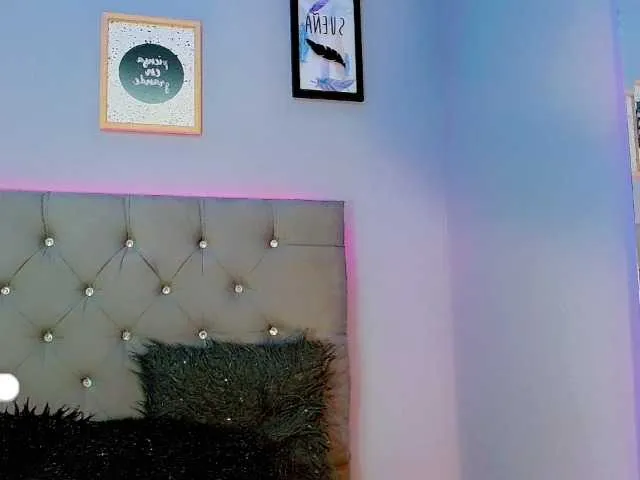 Live sex webcam photo for Ashlycuute #277212352