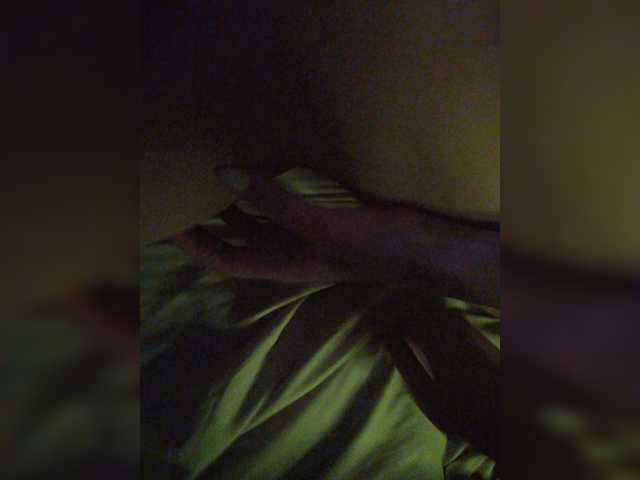 Live sex webcam photo for AsiRim #271910311