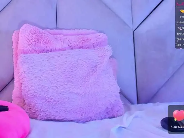 Live sex webcam photo for Asia-Oconor #275502413