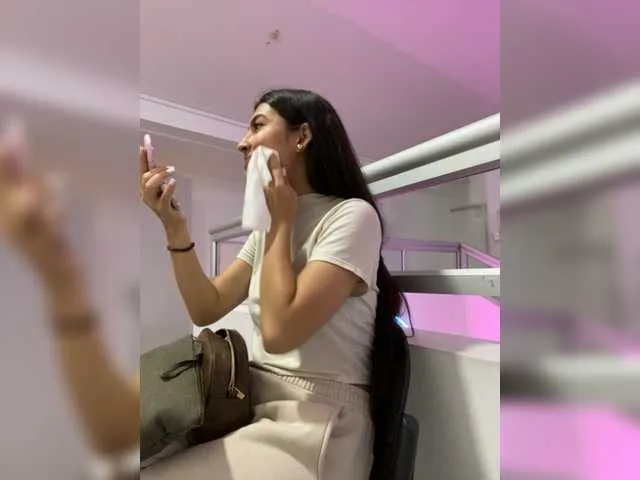 Live sex webcam photo for Asia-Oconor #276004675