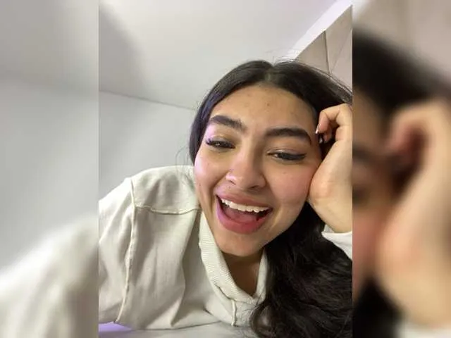 Live sex webcam photo for Asia-Oconor #276122608