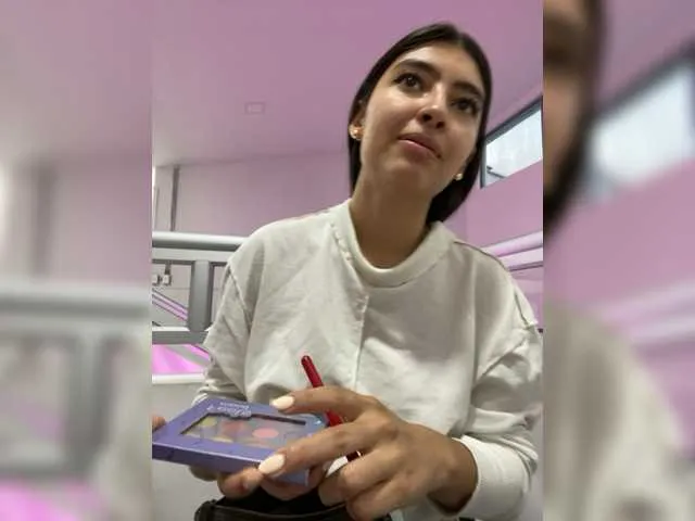 Live sex webcam photo for Asia-Oconor #276304648