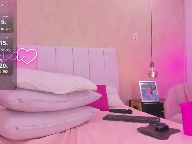 Live sex webcam photo for Asia-Oconor #276896263