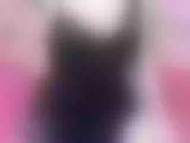 Live sex webcam photo for AsiaHot95 #291848946