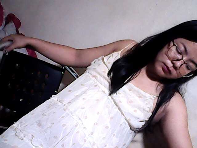 Live sex webcam photo for Asian-doll #288033378