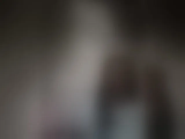 Live sex webcam photo for AsianBella #292338136