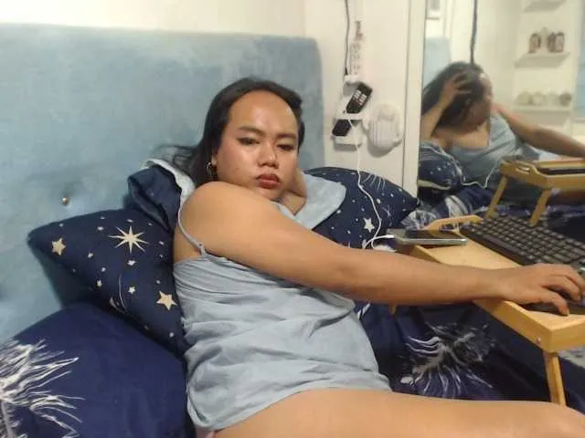 Live sex webcam photo for AsianCumForYou69 #290596130