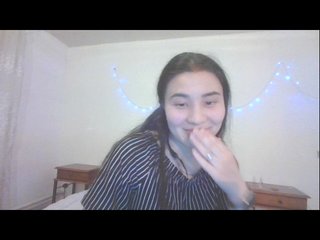 Live sex webcam photo for AsianFox #287923830