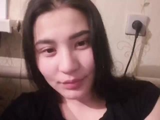 Live sex webcam photo for AsianFox #287923853