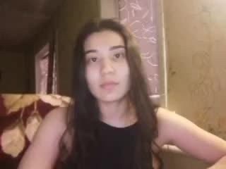 Live sex webcam photo for AsianFox #287923858