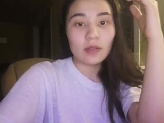 Live sex webcam photo for AsianFox #287923861