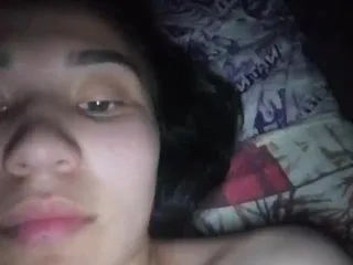 Live sex webcam photo for AsianFox #287923896