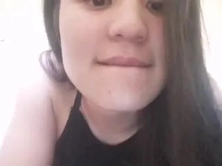 Live sex webcam photo for AsianFox #287923902