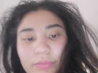 Live sex webcam photo for AsianFox #287923905