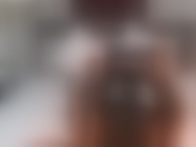 Live sex webcam photo for AsianHotMama143 #294138441