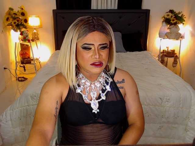 Live sex webcam photo for AsianHugeCock #286360985