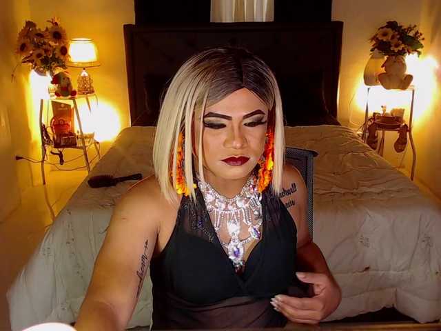 Live sex webcam photo for AsianHugeCock #287569181