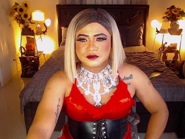 Live sex webcam photo for AsianHugeCock #288905327