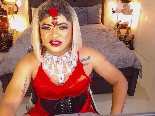 Live sex webcam photo for AsianHugeCock #288935015