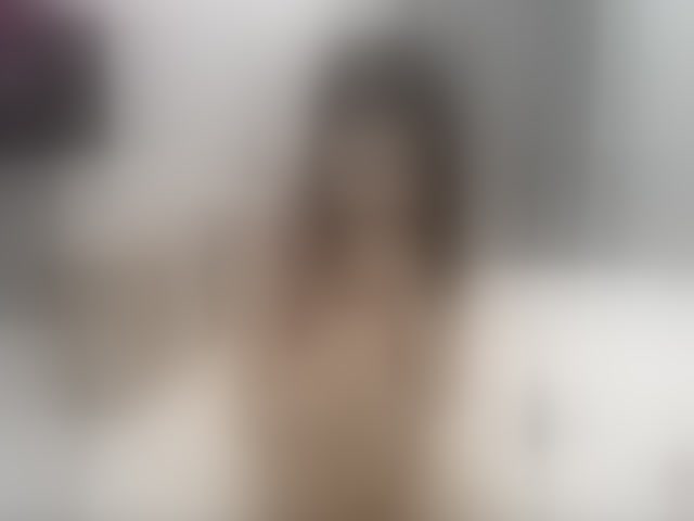 Live sex webcam photo for AsianJenny #294127831