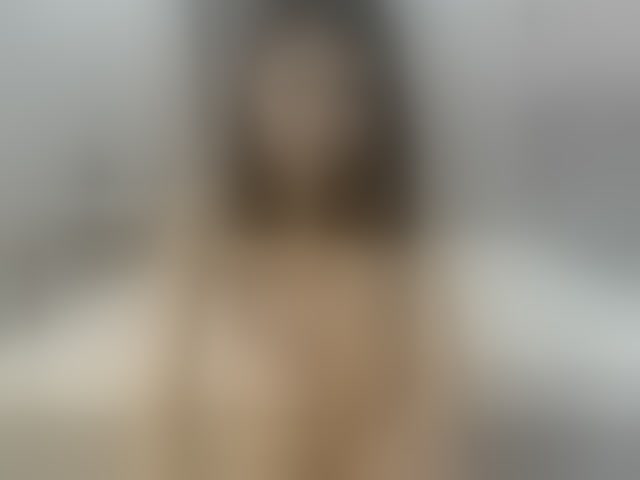 Live sex webcam photo for AsianJenny #294264474