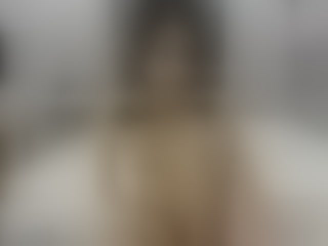 Live sex webcam photo for AsianJenny #294280232