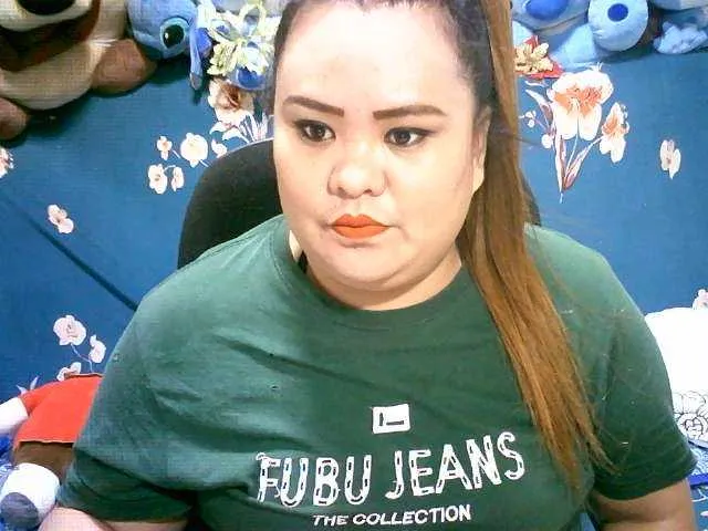 Live sex webcam photo for Asianlyn #271712310