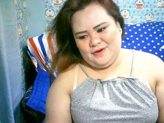 Live sex webcam photo for Asianlyn #272095736